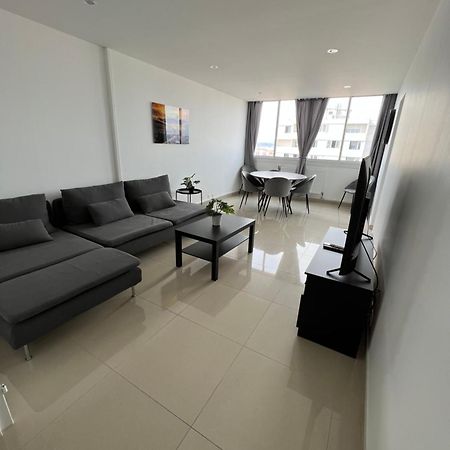 Apartamento Super 4 Pieces Refait A Neuf Villeurbanne Exterior foto